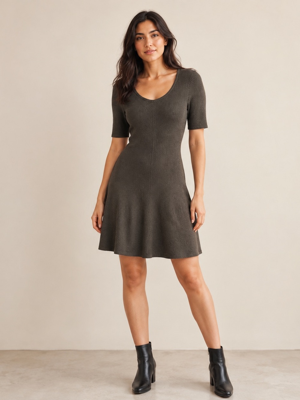Axara Paris Bronze/Charcoal Wool Blend Ribbed Fit & Flare Dress Size M